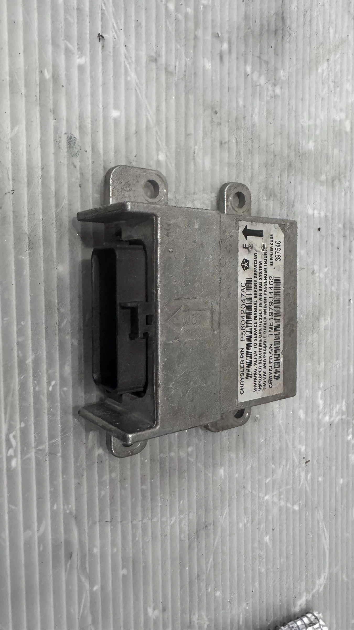 Airbag  /  /  a Chrysler Cherokee - P56042047AC | Mobile.bg   1