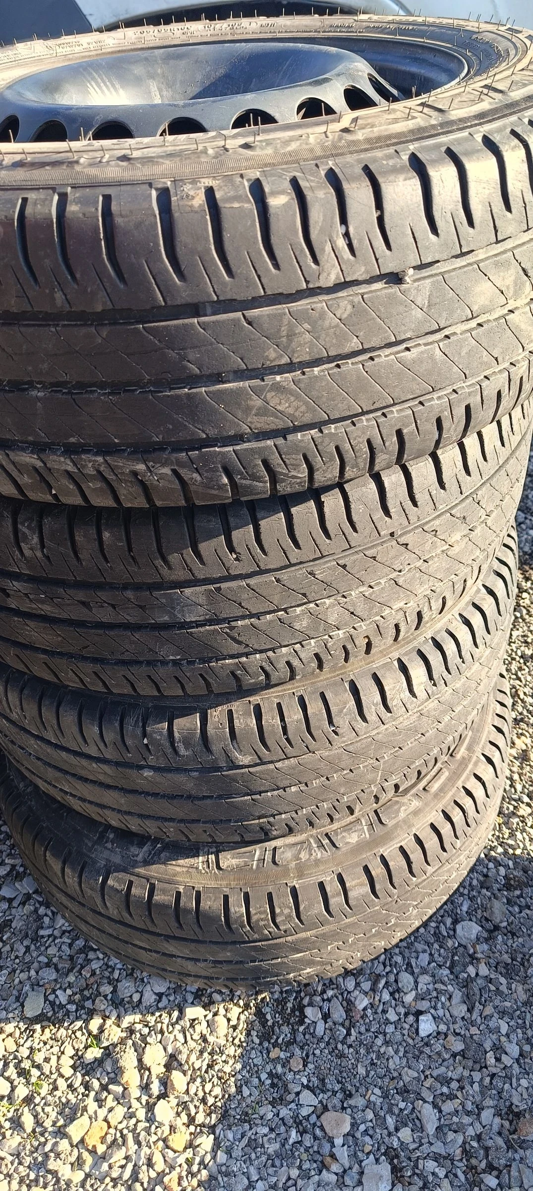 ���� � ������ 205/65R16 �� VW | Mobile.bg � ����������� 4
