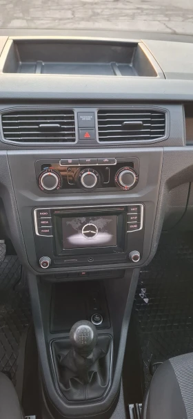 VW Caddy 1.6TDI  4+ 1МЕСТА, снимка 9