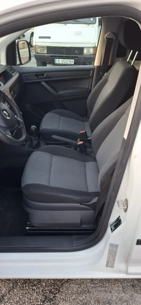 VW Caddy 1.6TDI  4+ 1МЕСТА, снимка 8