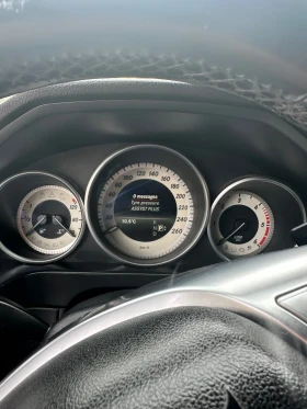 Mercedes-Benz E 220, снимка 3