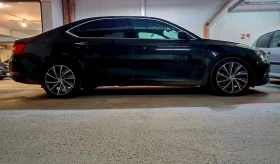 Skoda Superb, снимка 8
