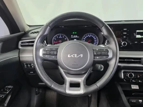 Kia K5, снимка 12