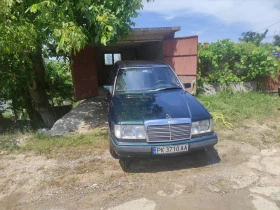 Mercedes-Benz 124 250D, снимка 10