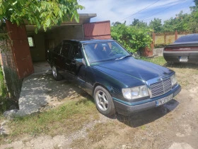 Mercedes-Benz 124 250D, снимка 4