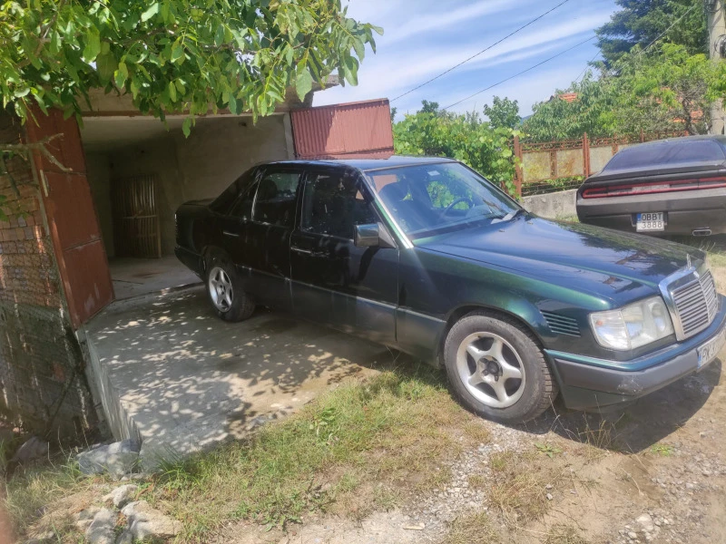 Mercedes-Benz 124 250D, снимка 5 - Автомобили и джипове - 47284608