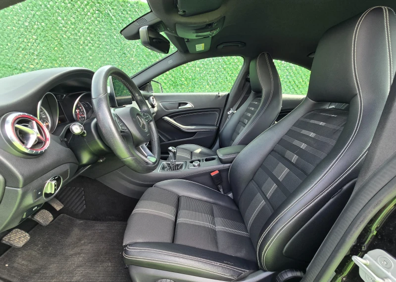 Mercedes-Benz CLA 180 1.6 Бензин* 122кс* Евро 6, снимка 8 - Автомобили и джипове - 49694152