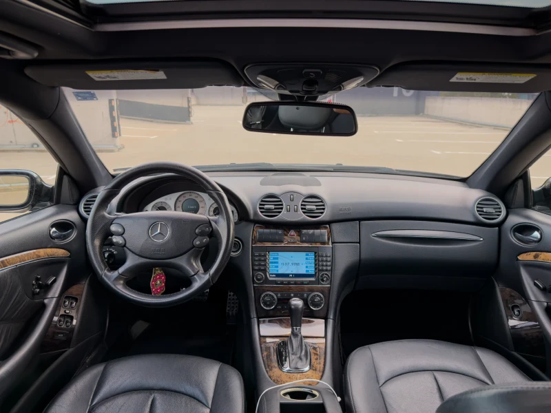 Mercedes-Benz CLK 550 AMG Packet/H&K/388hp, снимка 9 - Автомобили и джипове - 51792880