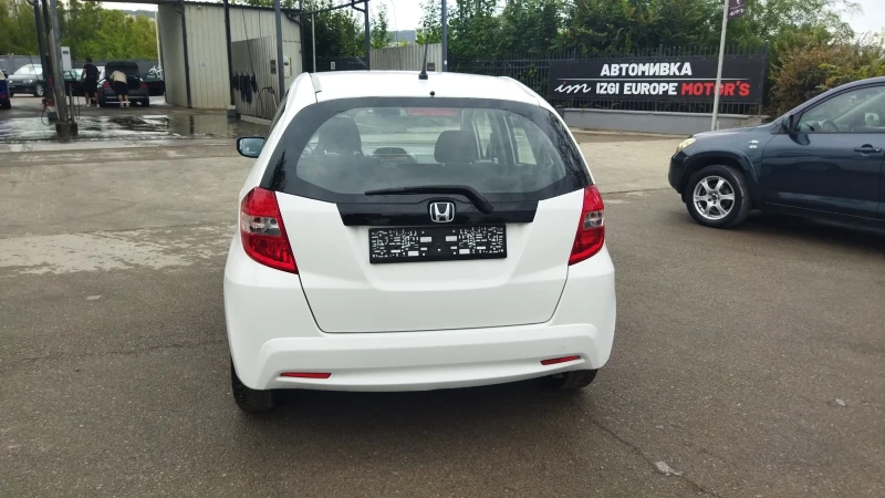 Honda Jazz 1.4i facelift Швейцария, снимка 5 - Автомобили и джипове - 51454609