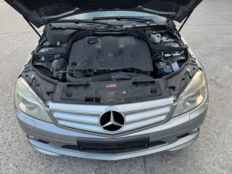Mercedes-Benz C 220 Автомат/Om646, снимка 10 - Автомобили и джипове - 52427053
