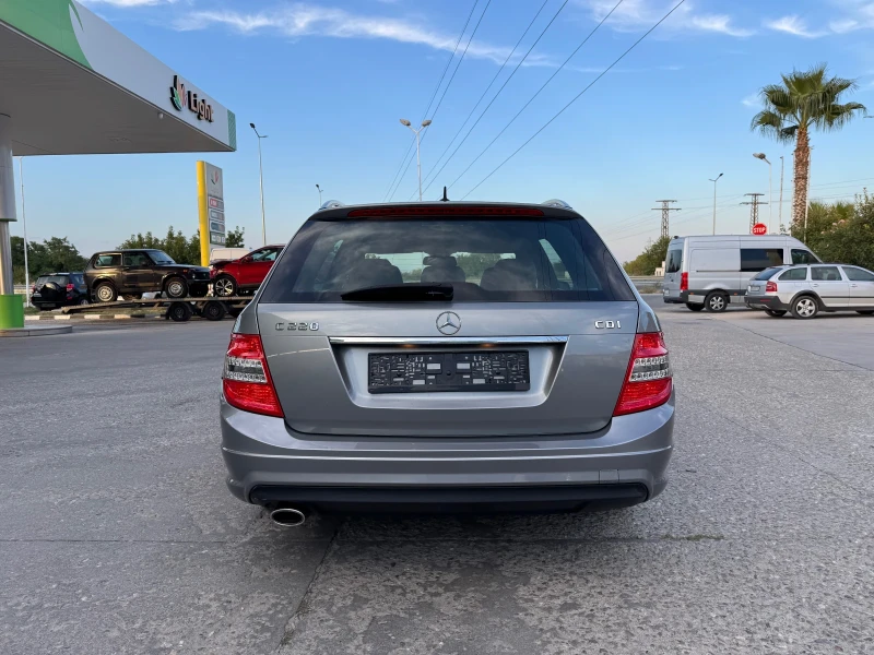 Mercedes-Benz C 220 Автомат/Om646, снимка 6 - Автомобили и джипове - 52427053