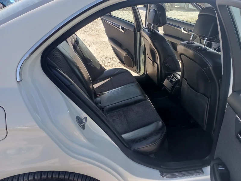 Mercedes-Benz C 220 170к.с., Навигация , снимка 8 - Автомобили и джипове - 51770322