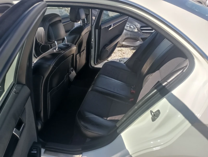 Mercedes-Benz C 220 170к.с., Навигация , снимка 9 - Автомобили и джипове - 51770322
