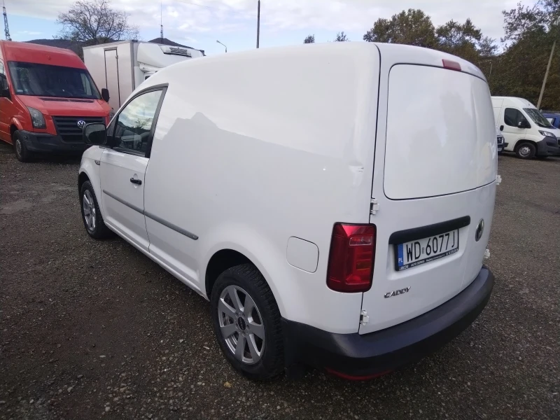 VW Caddy 3  места, бронирани стъкла, инкасо. , снимка 7 - Автомобили и джипове - 52169965