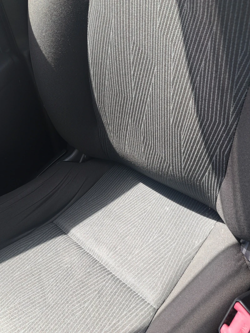 Toyota Avensis T27, снимка 10 - Автомобили и джипове - 52501297