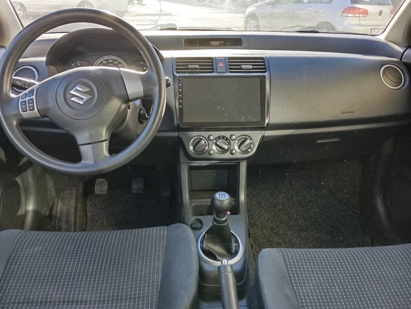 Suzuki Swift, снимка 8 - Автомобили и джипове - 52711010