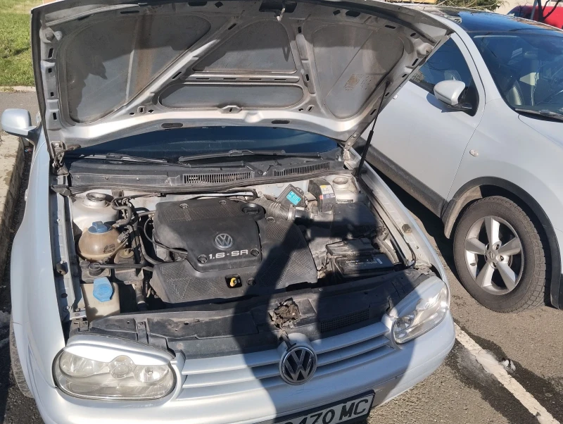 VW Golf, снимка 5 - Автомобили и джипове - 53393900