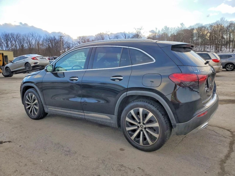 Mercedes-Benz CLA 250, снимка 2 - Автомобили и джипове - 53459949