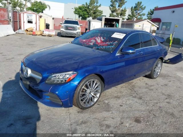 Mercedes-Benz C 300, снимка 2 - Автомобили и джипове - 47519157