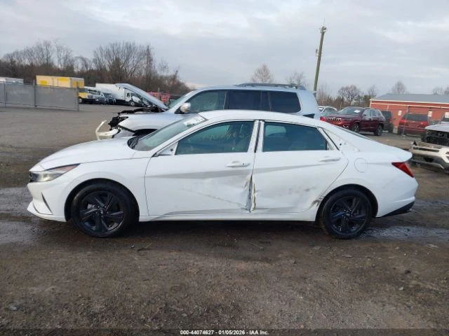 Hyundai Elantra HYBRID BLUE - изображение 10