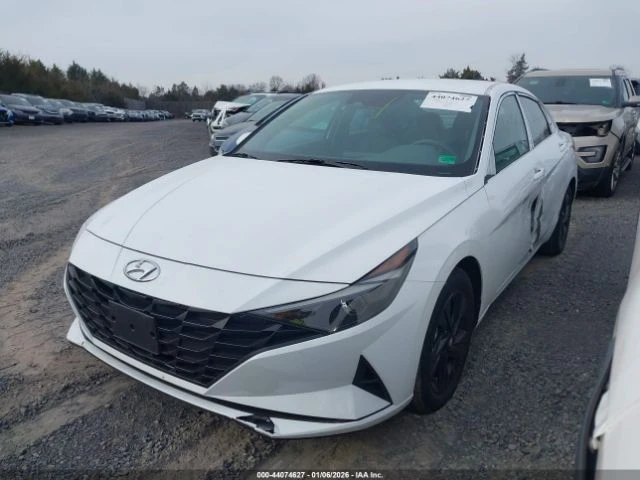 Hyundai Elantra HYBRID BLUE - изображение 2