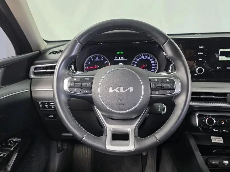 Kia K5, снимка 12 - Автомобили и джипове - 56688117