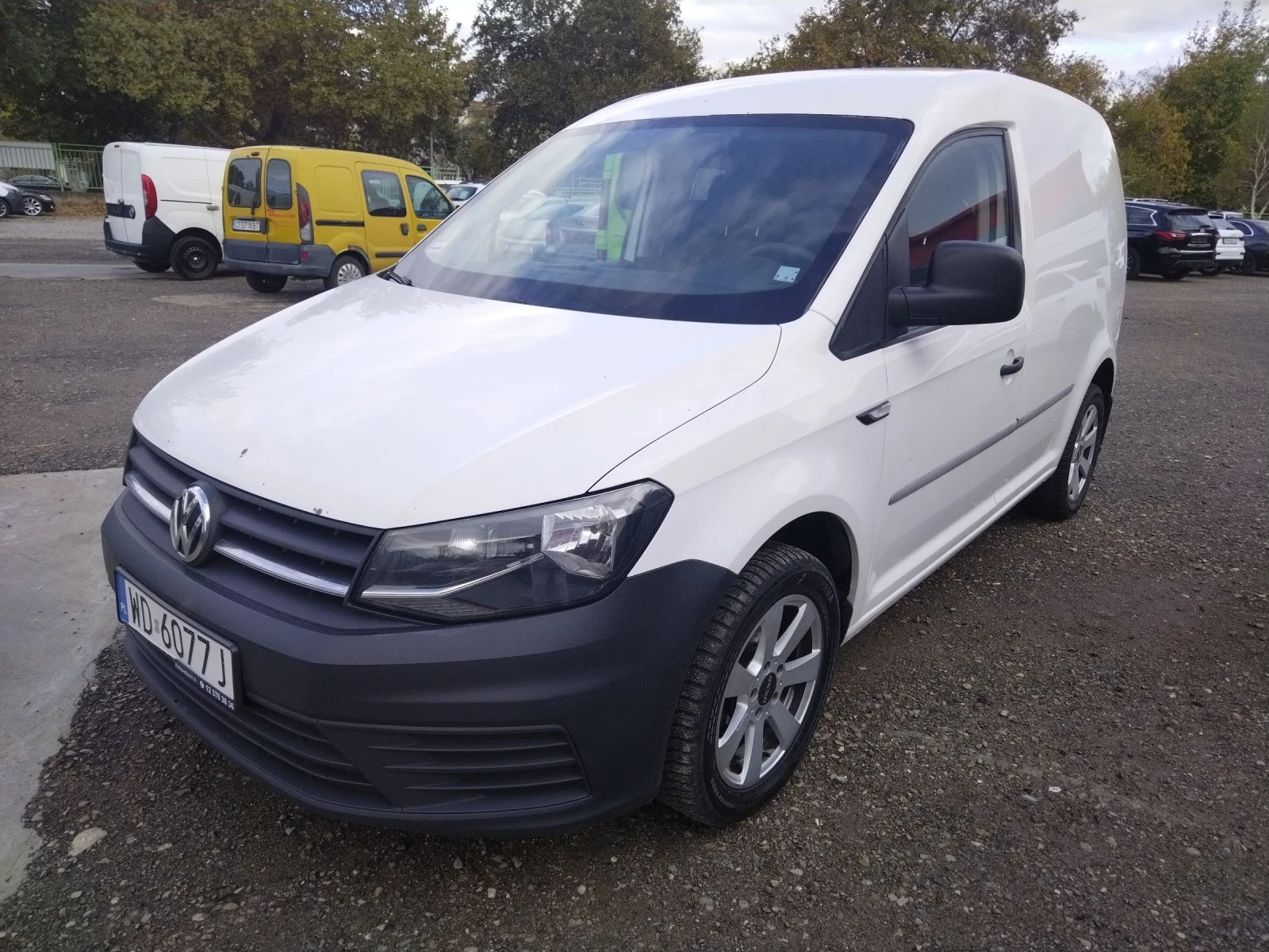 VW Caddy 3  места, бронирани стъкла, инкасо. , снимка 1