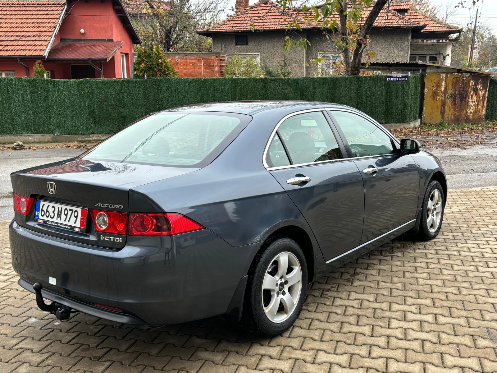 Honda Accord 2.2I-CTDI - изображение 5