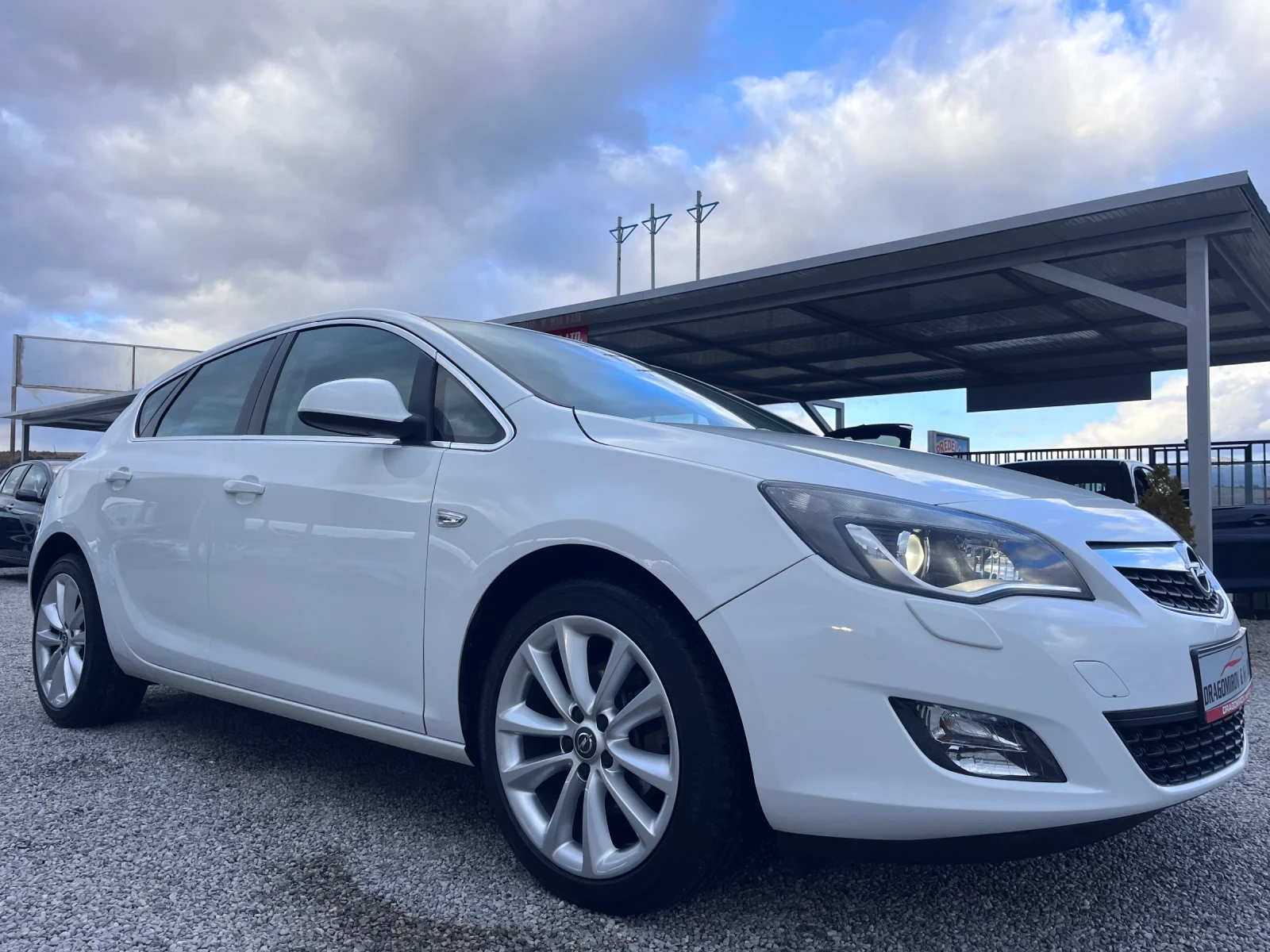 Opel Astra CDTI Cosmo / Automat / Navi / 142.000km - изображение 4