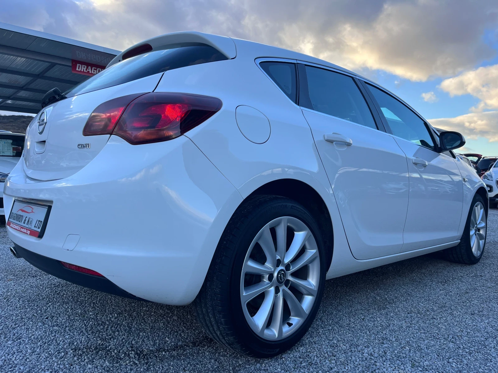 Opel Astra CDTI Cosmo / Automat / Navi / 142.000km - изображение 5