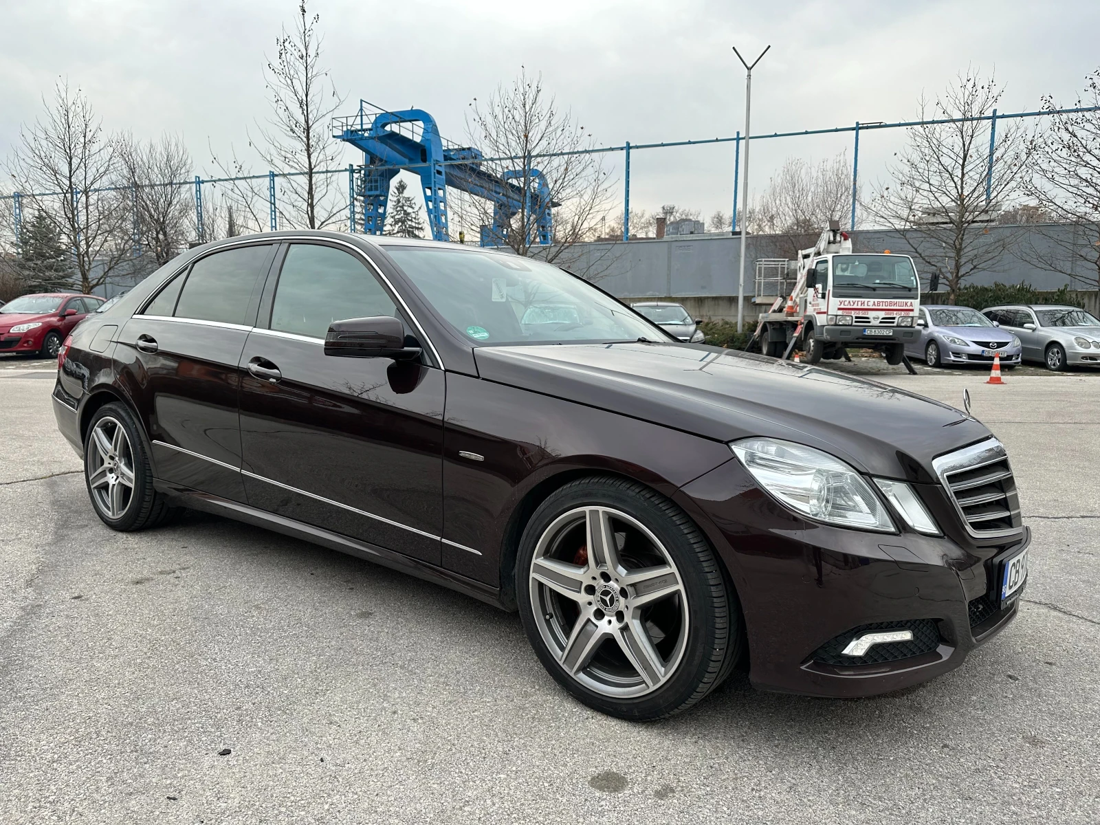 Mercedes-Benz E 350 AMG Pack 292 к.с. Avangard - изображение 6