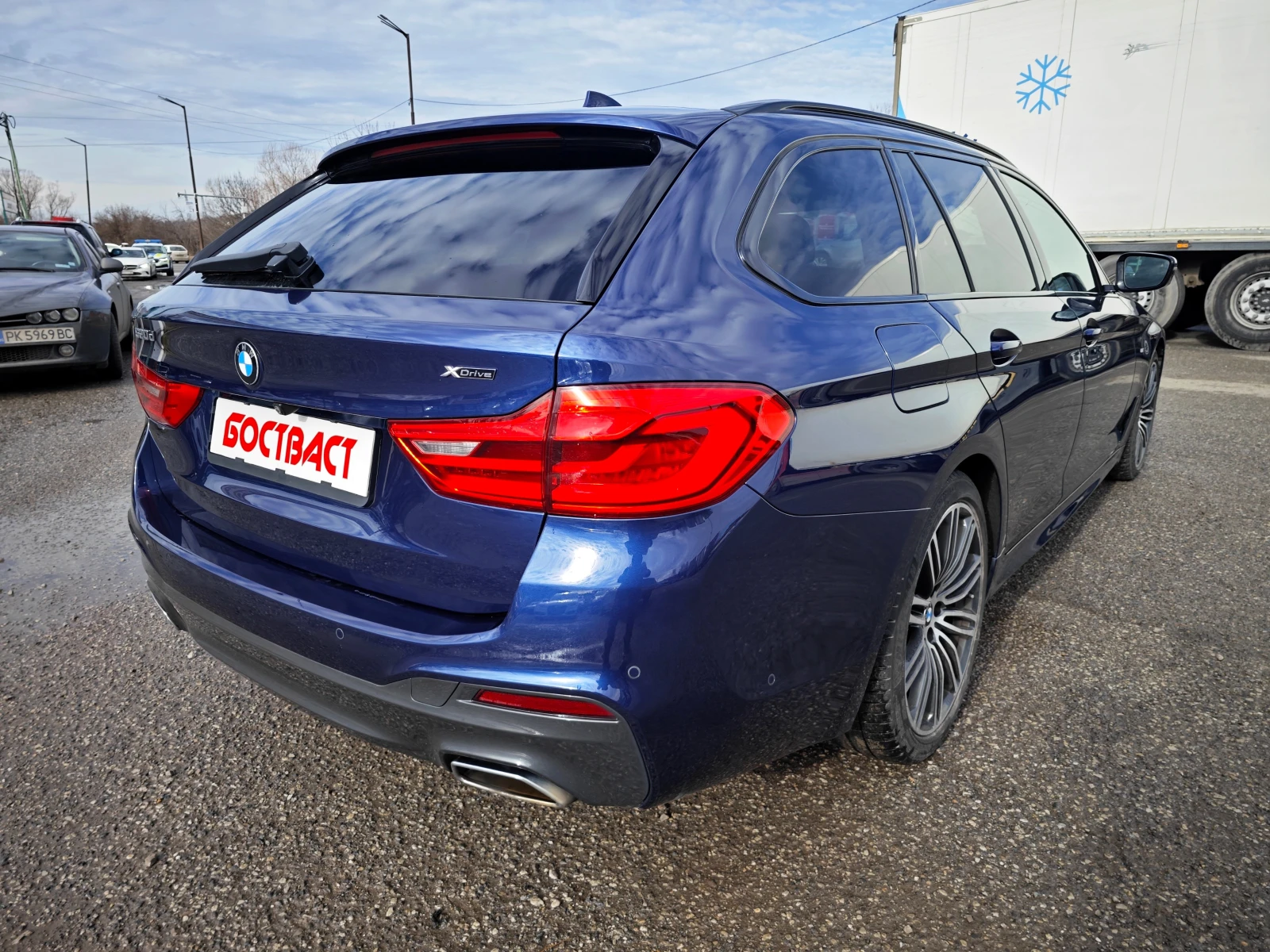 BMW 520 2, 0 //M-paket  xDrive - изображение 4