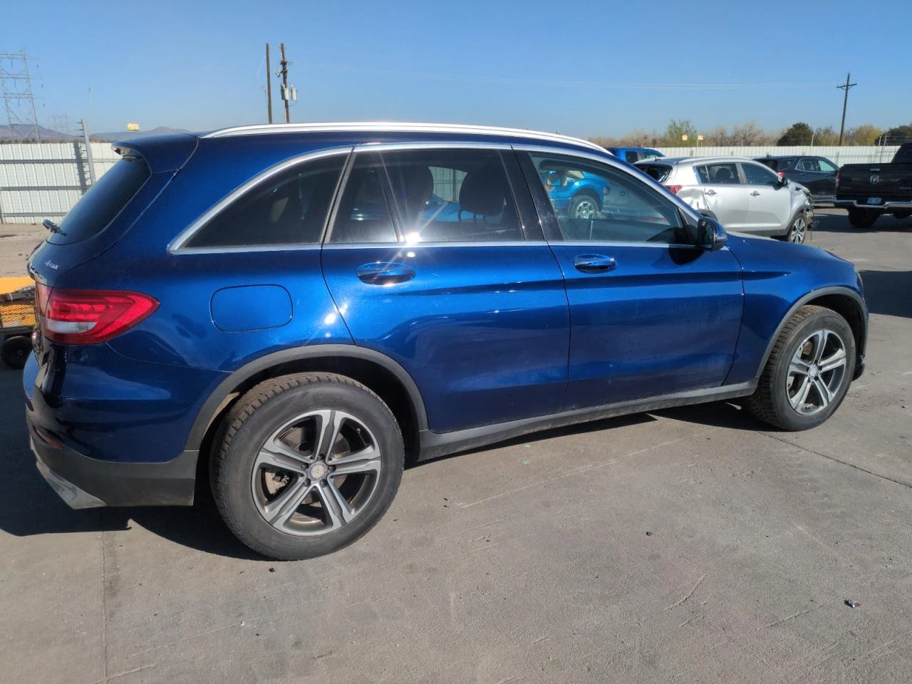 Mercedes-Benz CLC 350 4MATIC - изображение 3