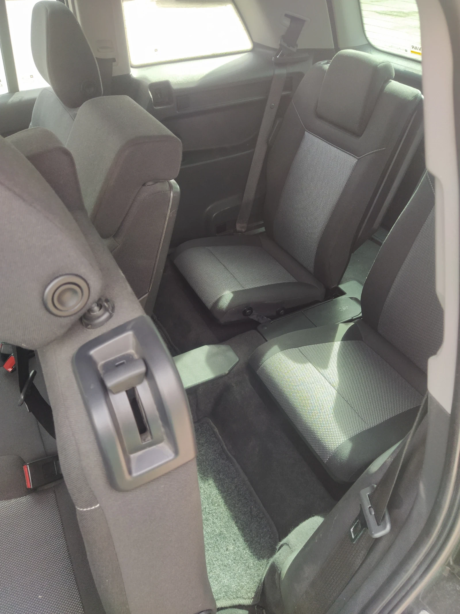 Opel Zafira 1.6 turbo metan 150к.с.  - изображение 9