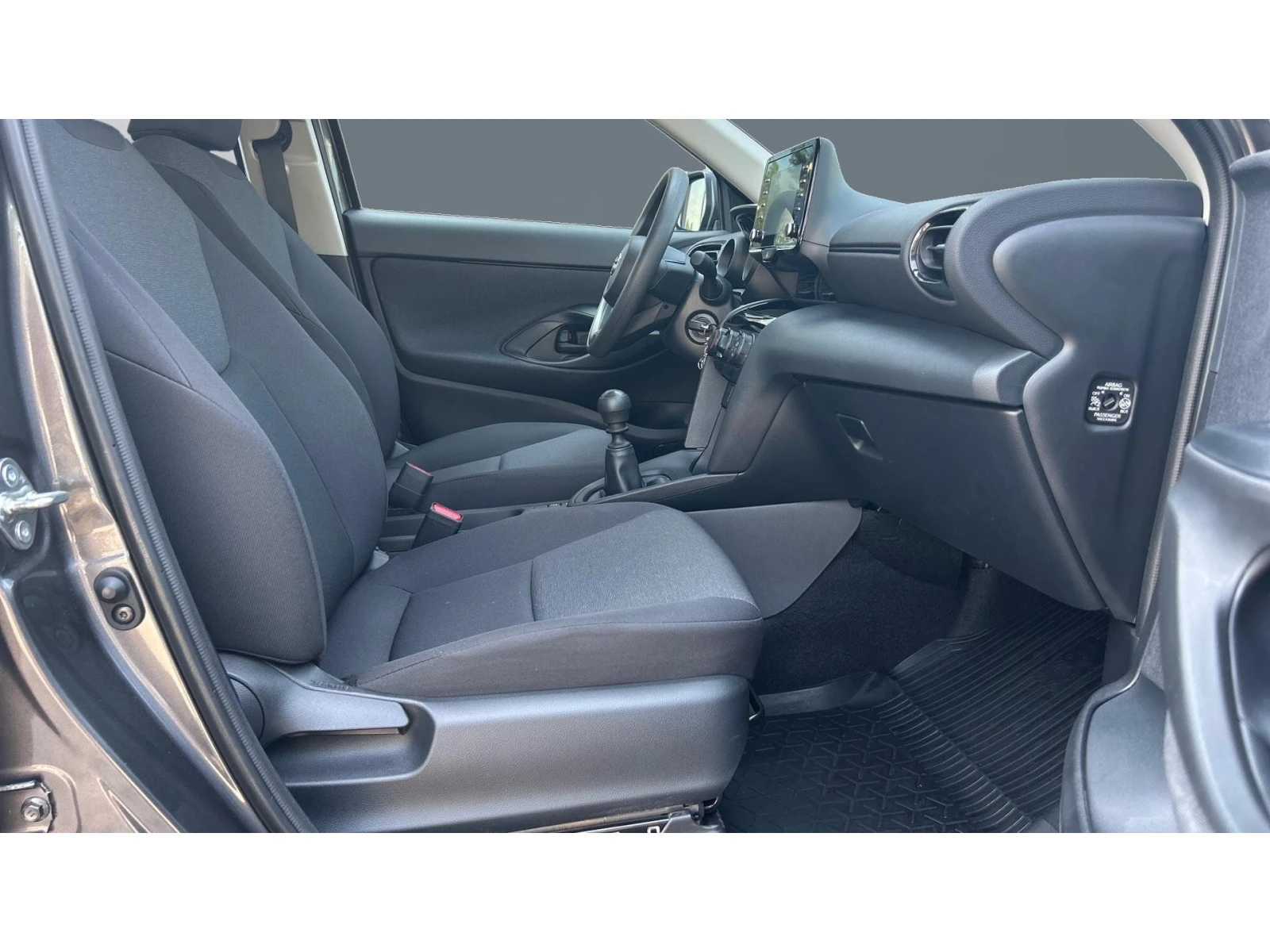 Toyota Yaris Cross Месечна вноска от 554 лв. - изображение 6