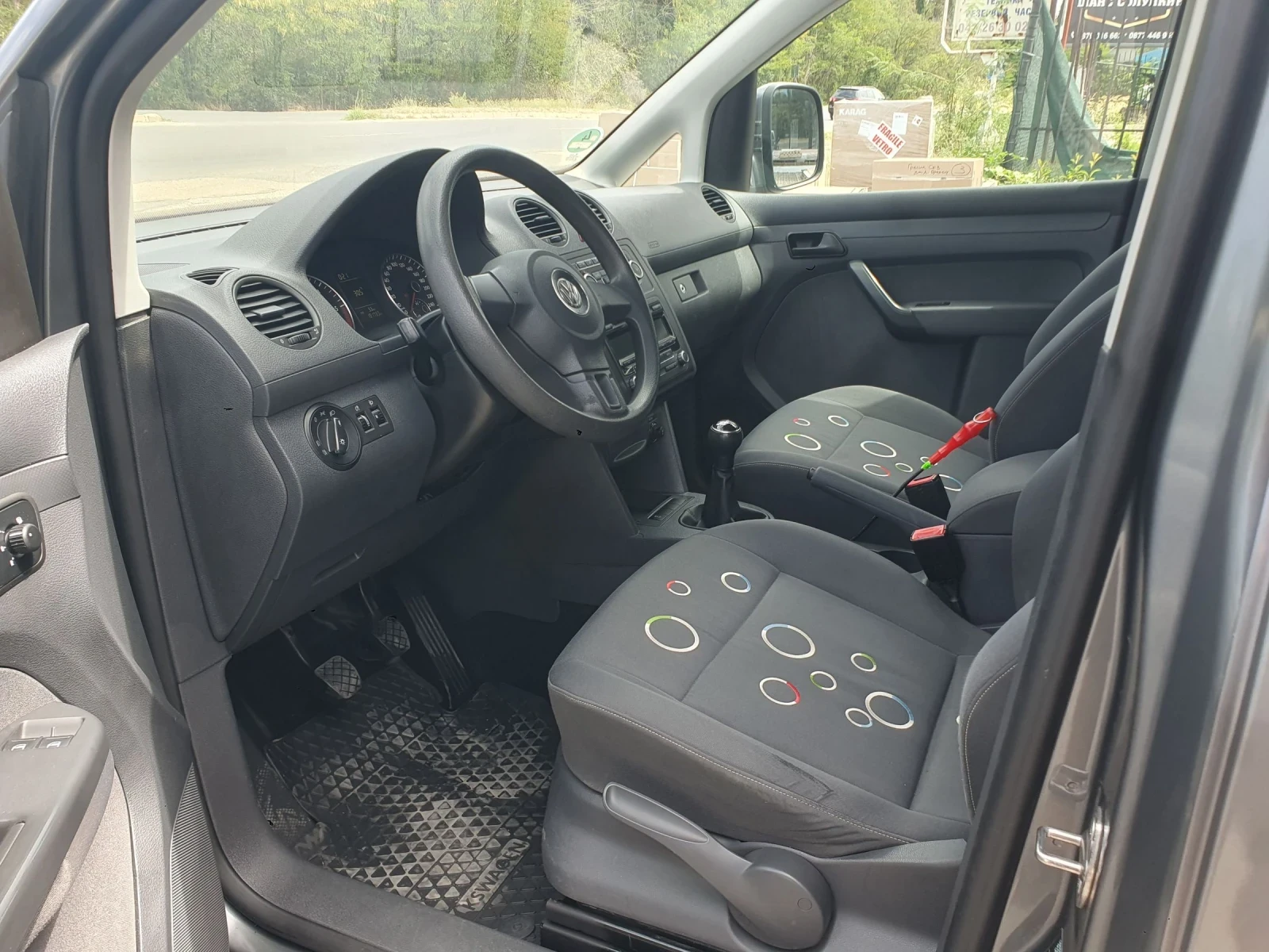 VW Caddy 1, 6 tdi 90 hp - изображение 7