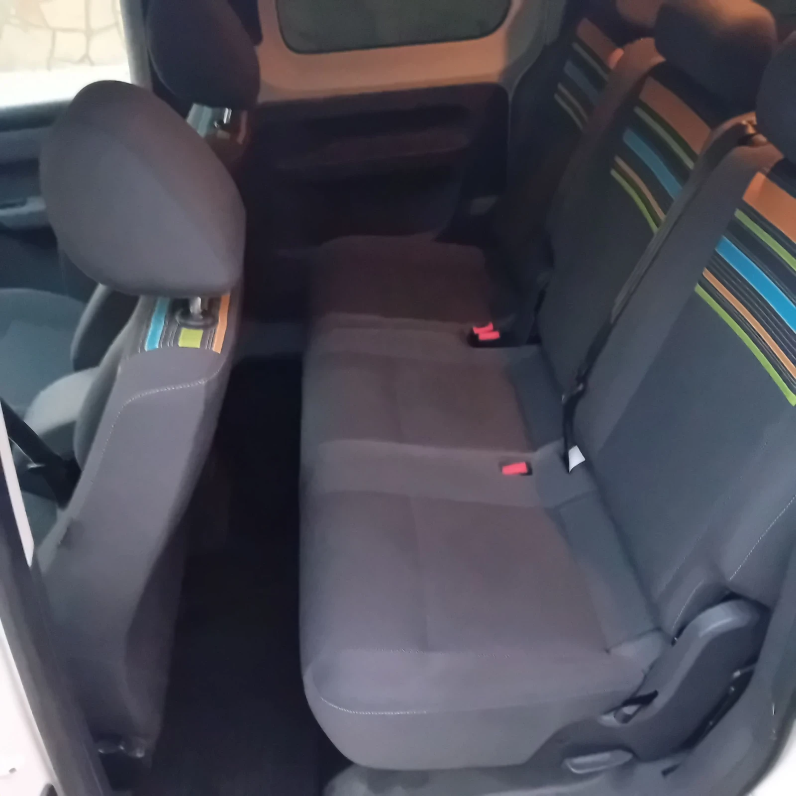 VW Caddy 2.0 TDI 140 кс.5 места | Mobile.bg — изображение 8