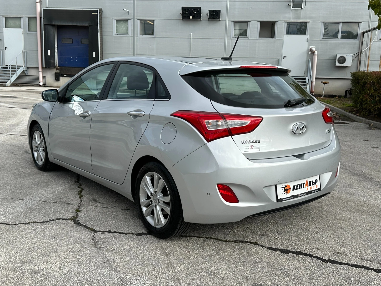 Hyundai I30 1.6d 128 к.с.  - изображение 3