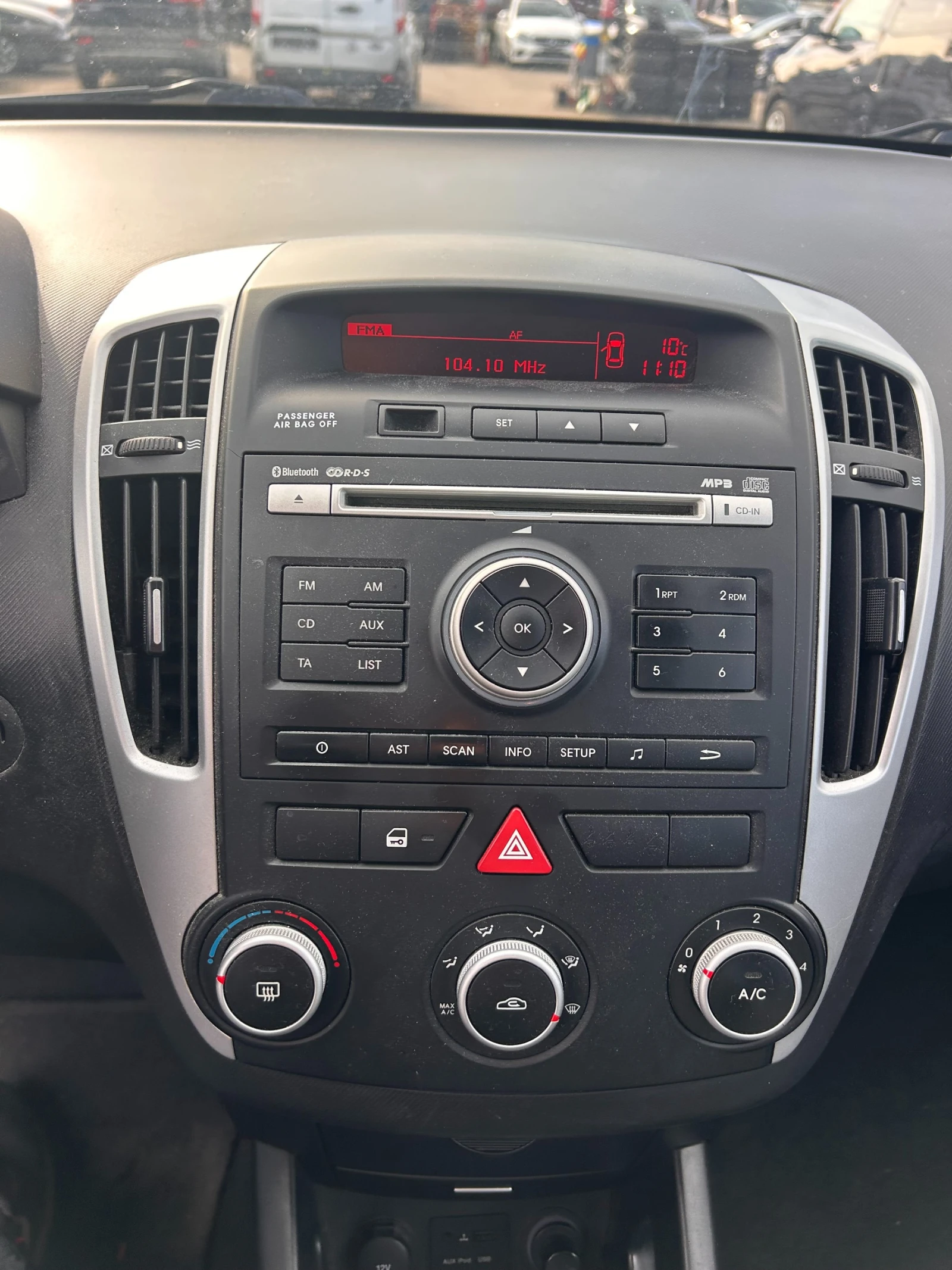 Kia Ceed 1.6CRDI EURO 5 | Mobile.bg   11