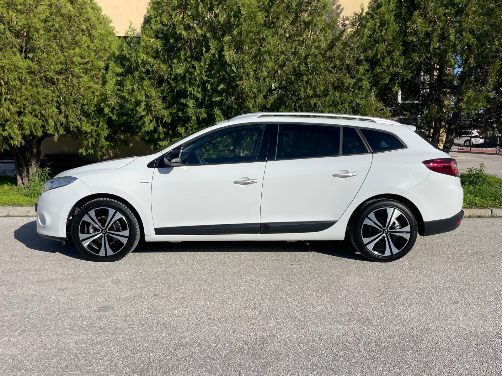 Renault Megane 1.9DCi 131к.с. NAVI ГЕРМАНИЯ - изображение 2