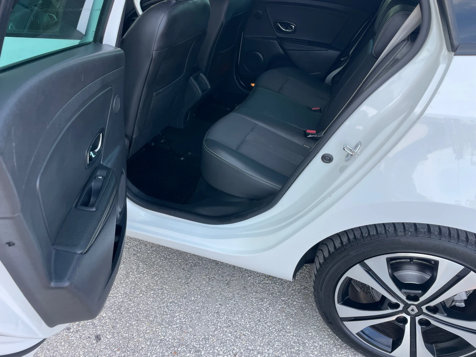 Renault Megane 1.9DCi 131.. NAVI  | Mobile.bg   14