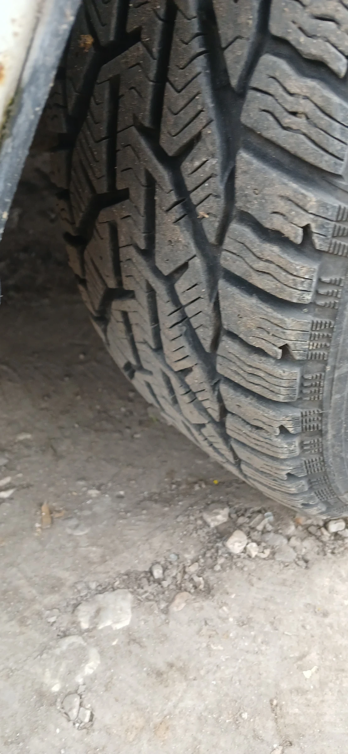 Nissan Prairie 2.0i gas - изображение 6