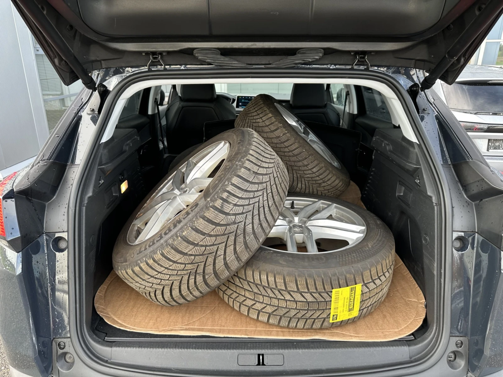 Peugeot 3008 1.6PHEV, снимка 17 - Автомобили и джипове - 53213910