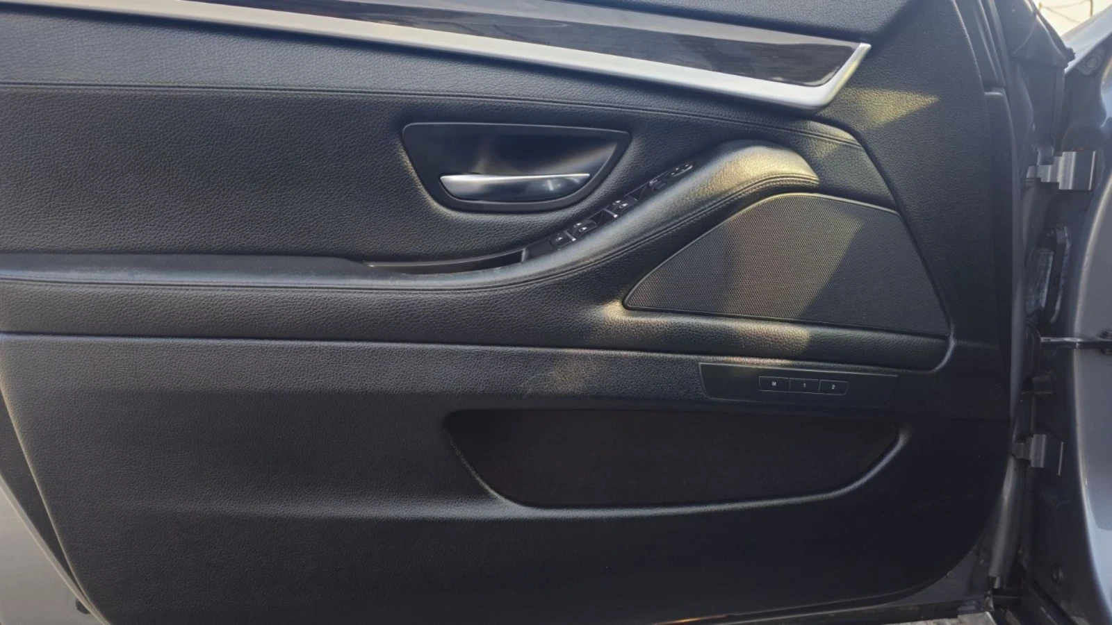 BMW 530 530xd 258кс * СМЕНЕНИ ВЕРИГИ* distronic* soft clos - изображение 5