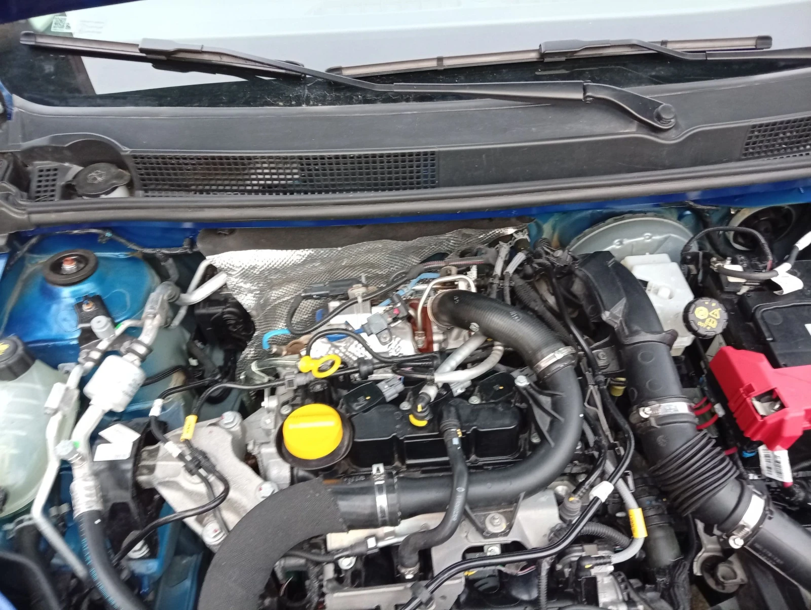 Dacia Sandero   3 1.0 tce 25г  Full, снимка 5 - Автомобили и джипове - 53734849