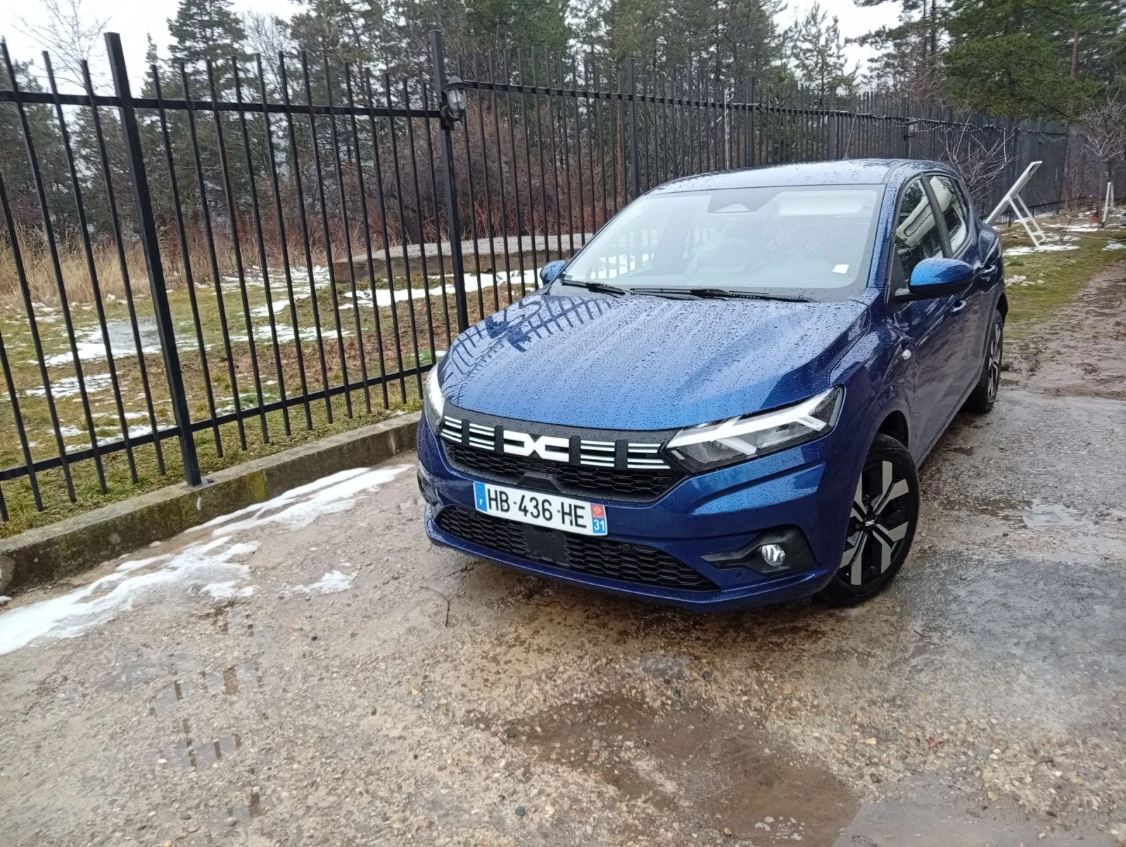 Dacia Sandero   3 1.0 tce 25г  Full