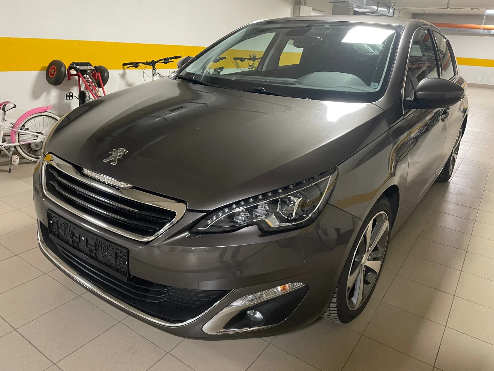 Peugeot 308 1.6HDi Automatic LED Park Navi S/S
