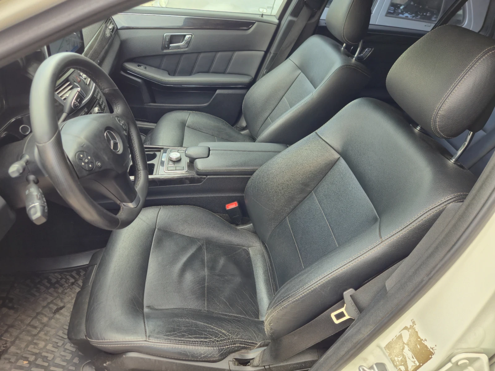 Mercedes-Benz E 350 E350 CDI 4Matic, снимка 8 - Автомобили и джипове - 54703230