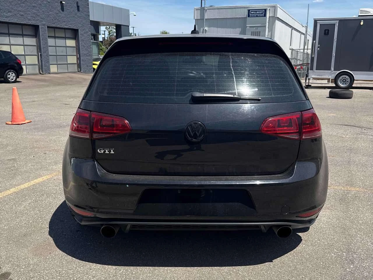 VW Golf GTI | РЪЧКА | ПАНОРАМА | CARFAX | , снимка 4 - Автомобили и джипове - 54755541