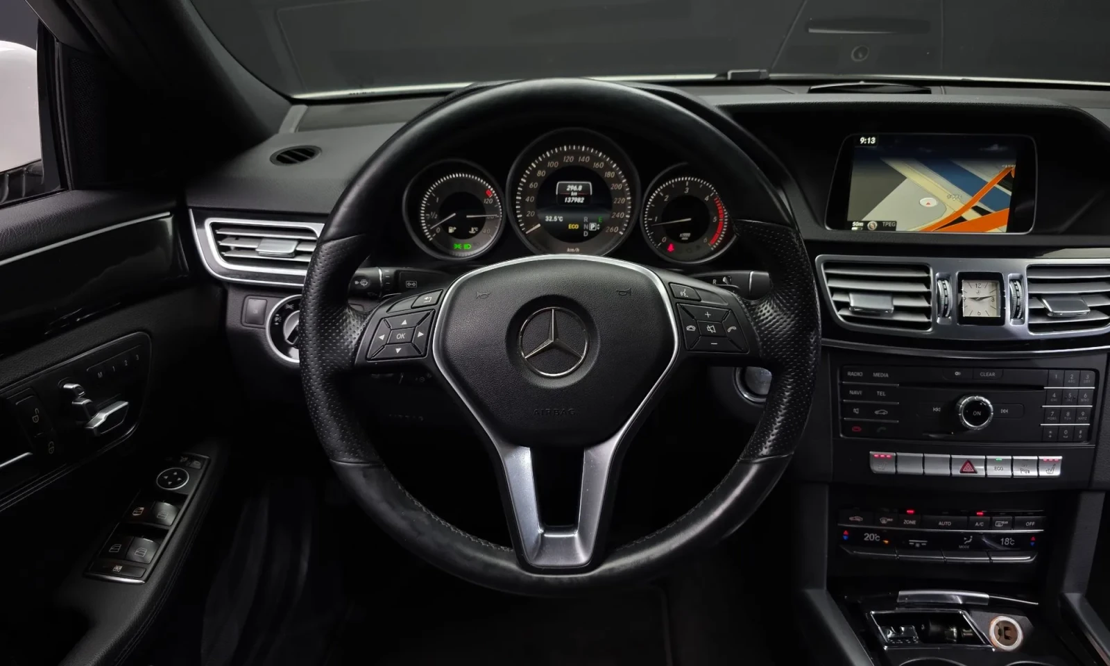 Mercedes-Benz E 250, снимка 13 - Автомобили и джипове - 54772832